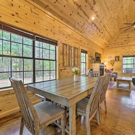 Cabin With Hot Tub And Games, 4 Mi To Beavers Bend! Broken Bow Extérieur photo